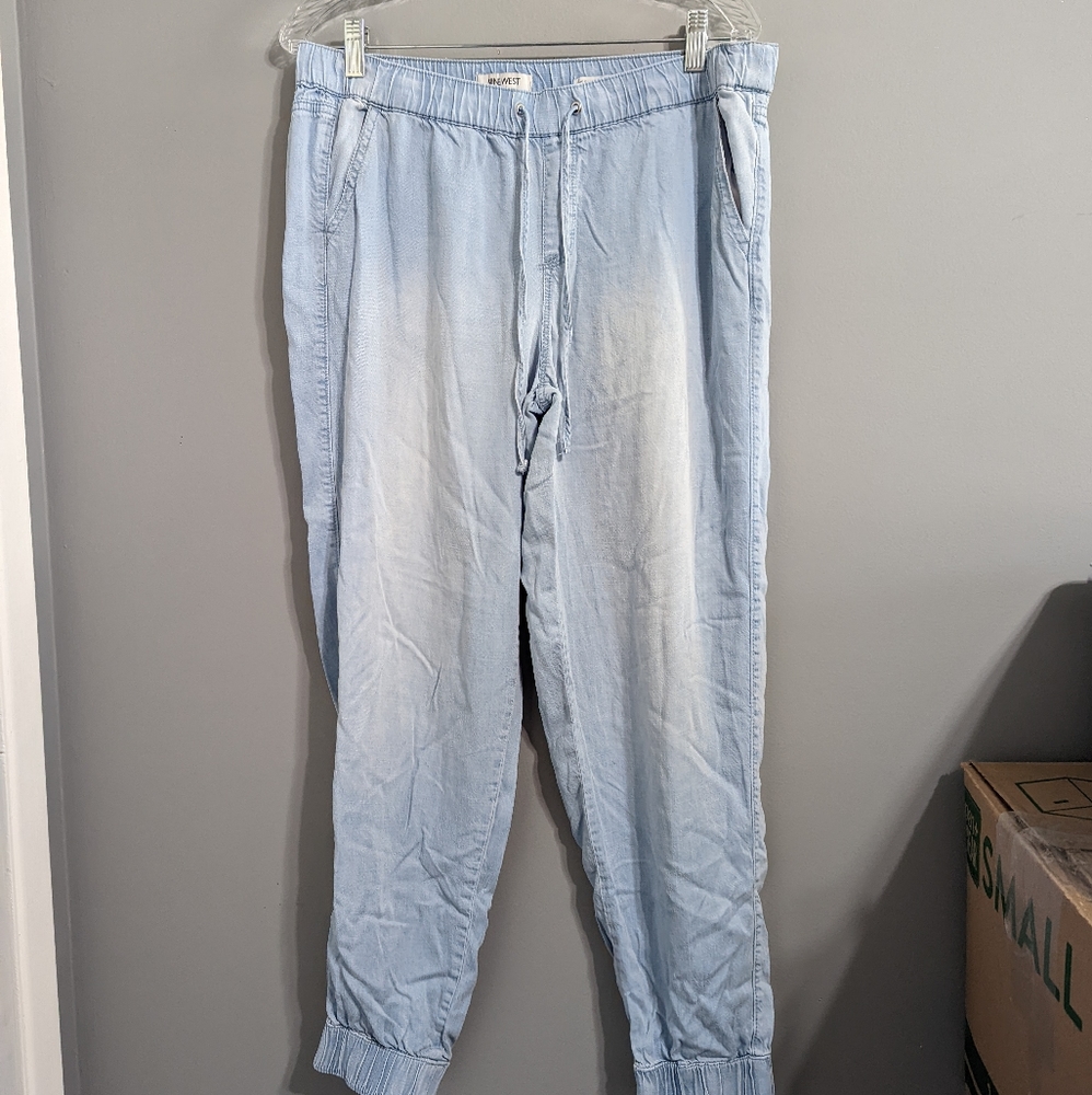 Nine west light blue easy jogger pants Size Medium